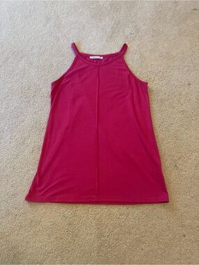 Pinkmstyle tank top. Size small. Color pink